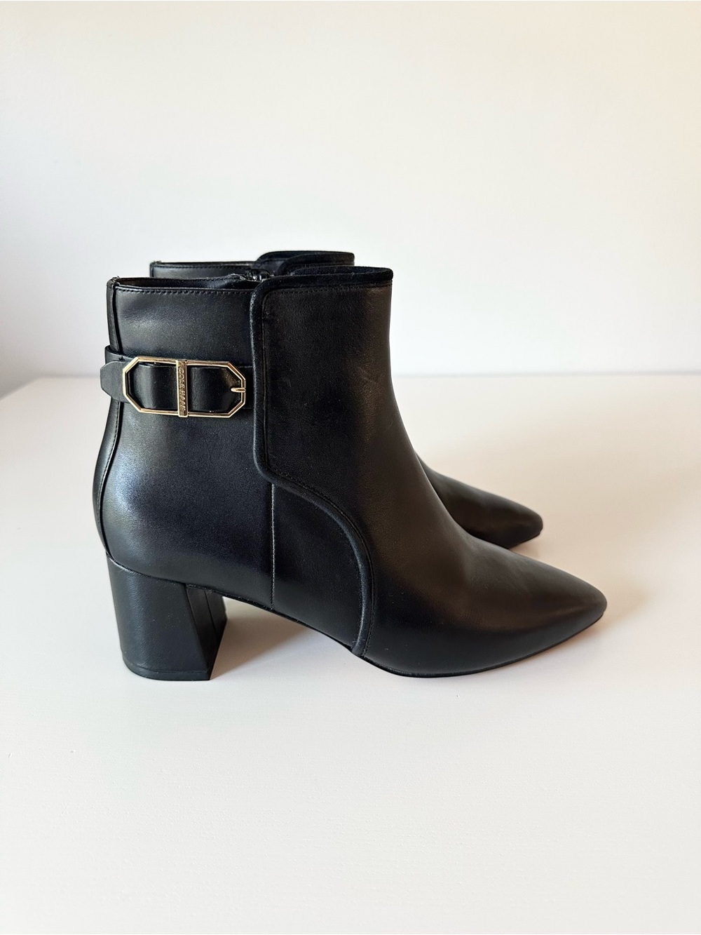 Cole Haan Black Leather Ankle Booties Gold Buckle Pointed Toe 8.5